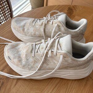 Salomon Aero Glide | Women's size 8 | Slightly Used | Excellent Condition